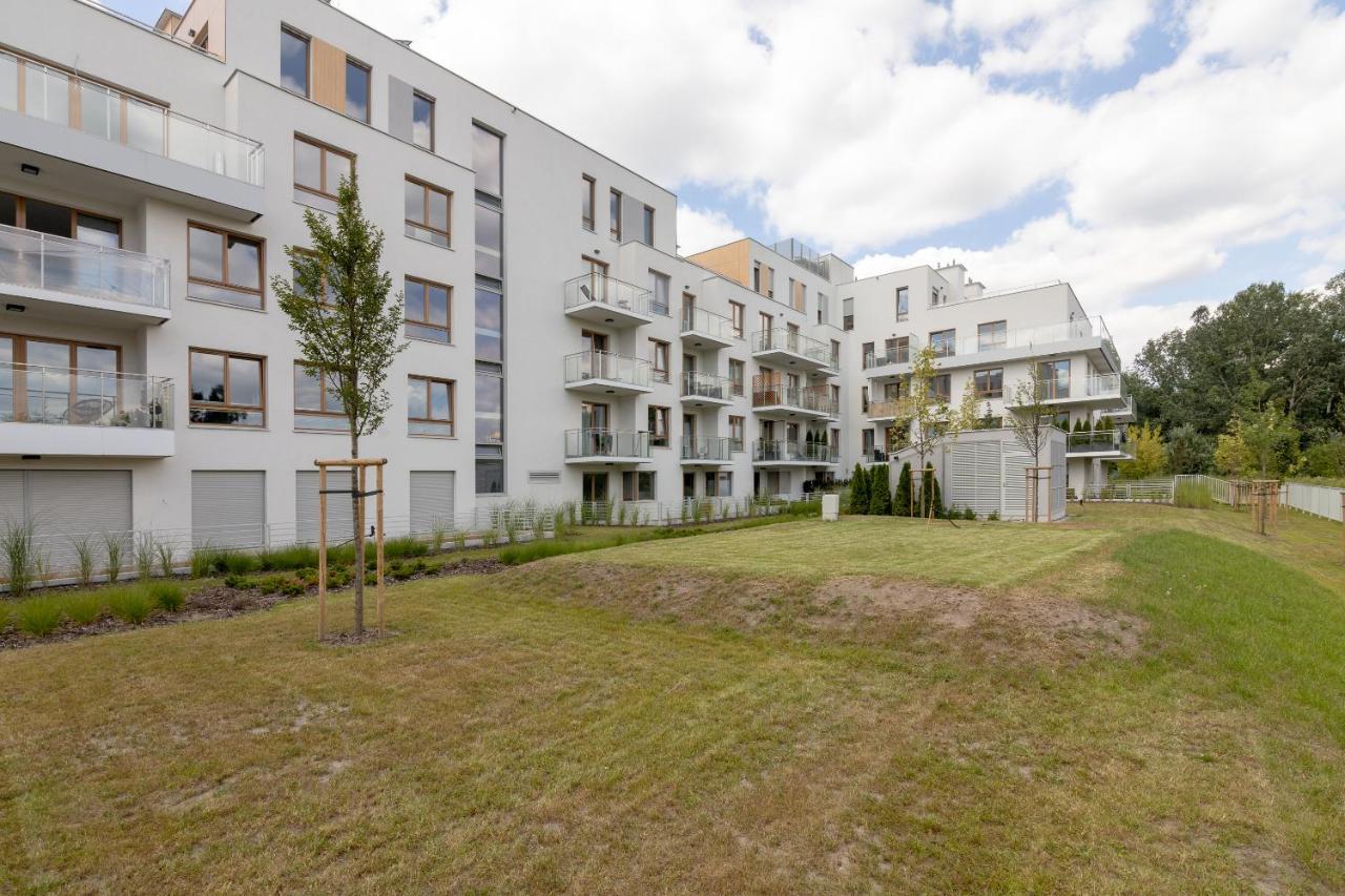 Wilanow Gardens With Balcony Apartment Warsaw Exterior photo